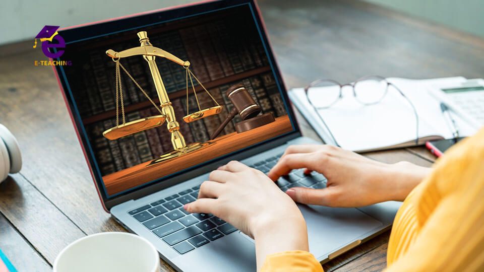 Cơ hội việc làm khi học văn bằng 2 luật từ xa