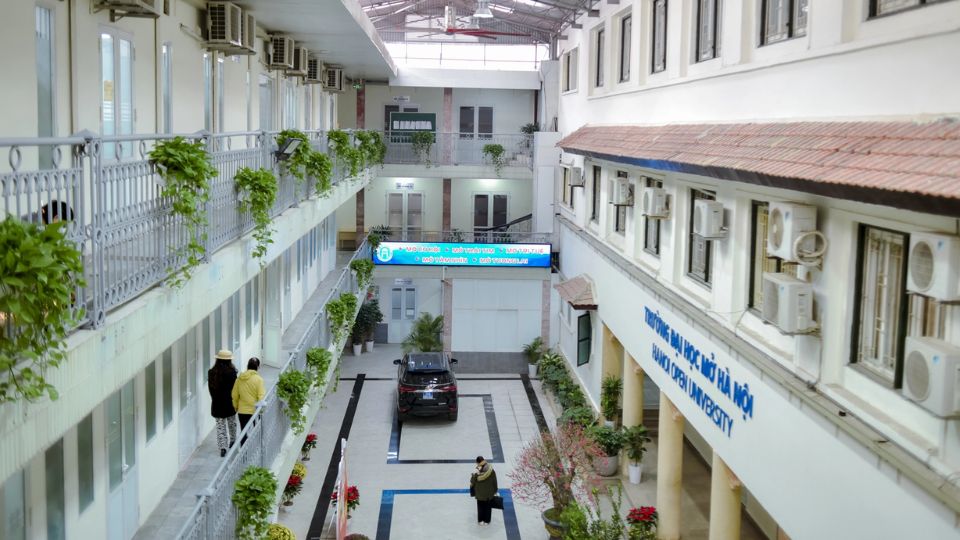 Trường đại học Mở Hà Nội công lập hay dân lập?